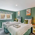 3 Bed In Oc-92158 아파트 해러게이트