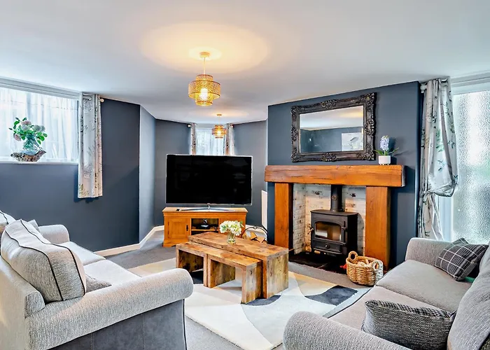 3 Bed In Oc-92158 Holiday home