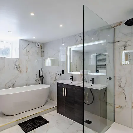 3 Bed In 92158 Holiday home *