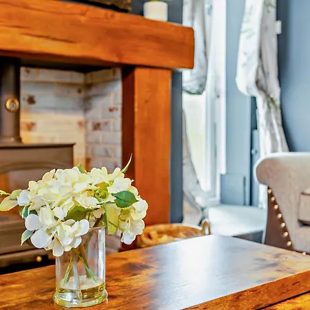 3 Bed In 92158 * Harrogate