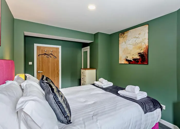 3 Bed In Oc-92158 * Harrogate