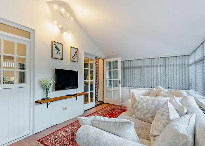 Appartement 3 Bed In Oc-92158 *