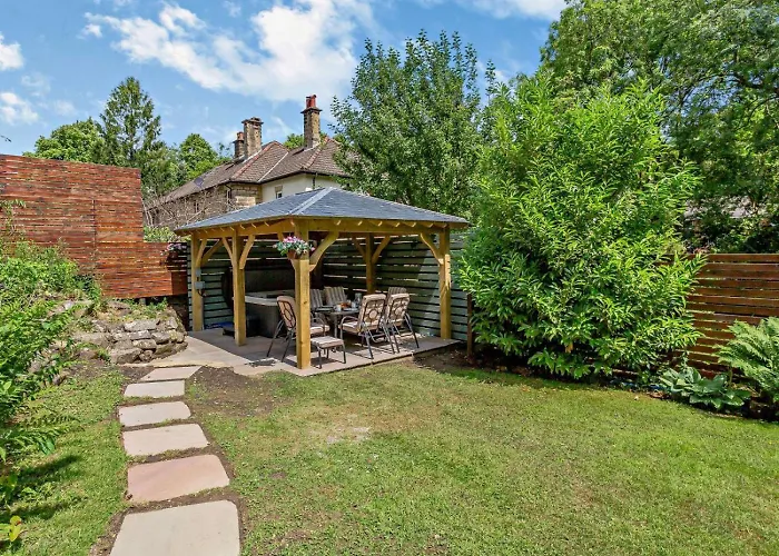 3 Bed In Oc-92158 Appartement